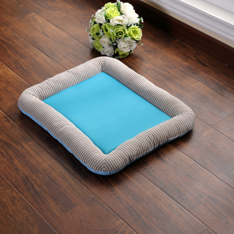 Dog Cooling Mat Light Comfortable Summer Sleeping Pad Machine Washable Quick Drying Pet Mattress For Dogs Cats